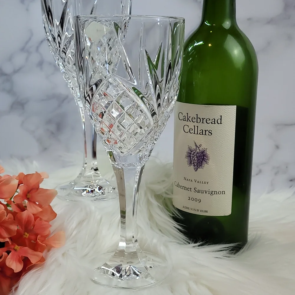 SHANNON LEAD CRYSTAL WINE GLASS PAIR